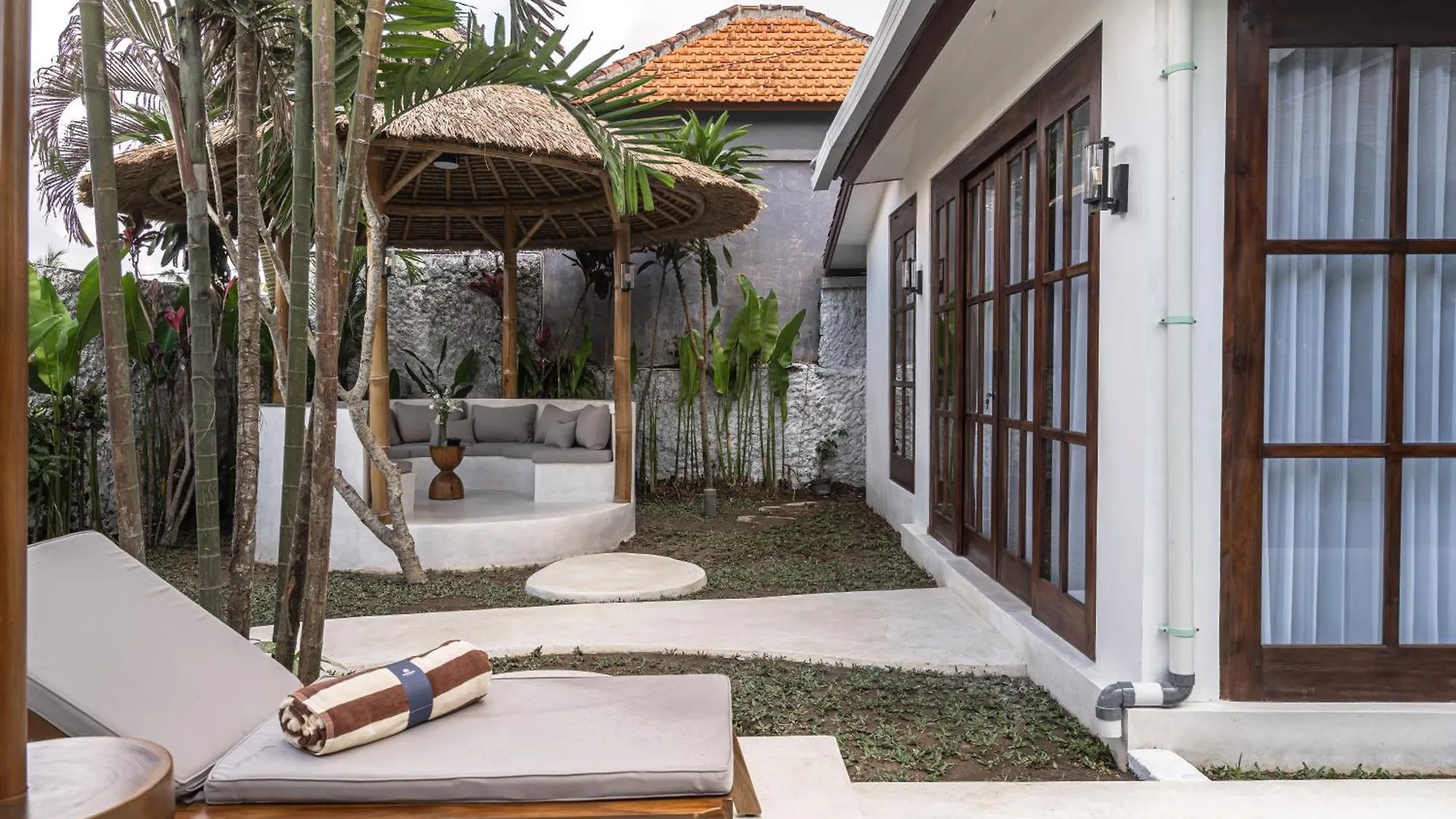אובוד Moonlight Evdekimi - Stylish 2Br Escape With Tropical Garden And Pool - Long Stay Extras