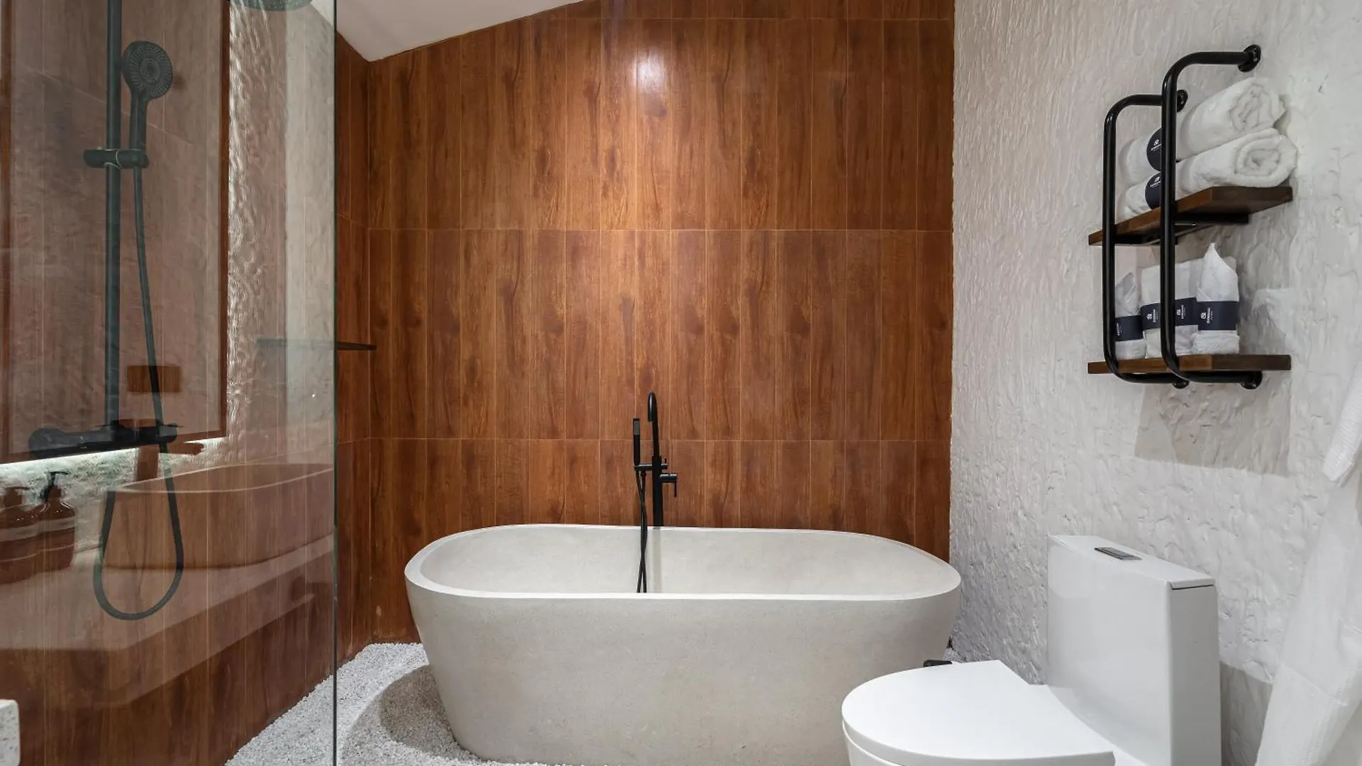 וילה אובוד Moonlight Evdekimi - Stylish 2Br Escape With Tropical Garden And Pool - Long Stay Extras