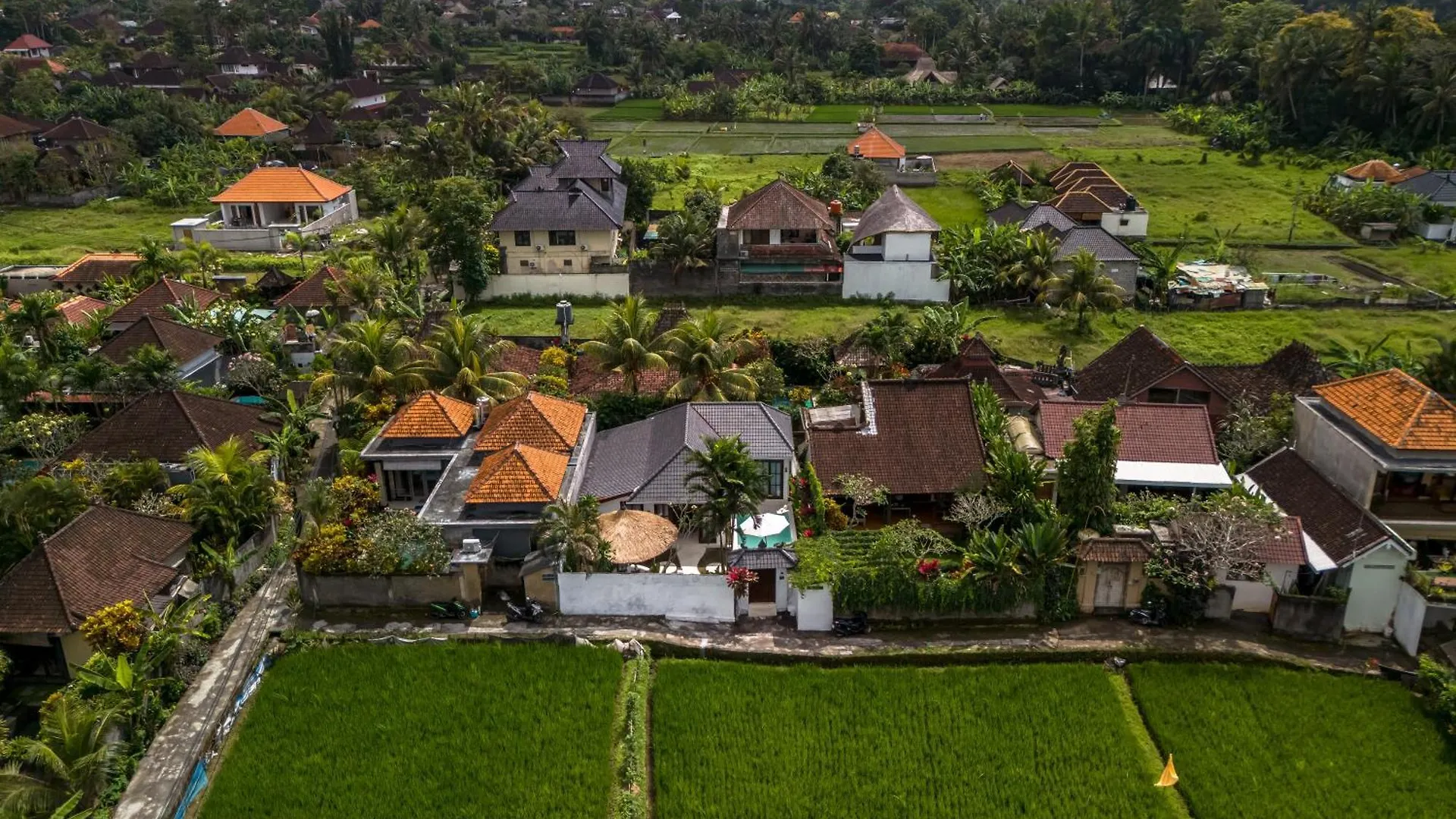 Villa Moonlight Evdekimi - Stylish 2Br Escape With Tropical Garden And Pool - Long Stay Extras Ubud