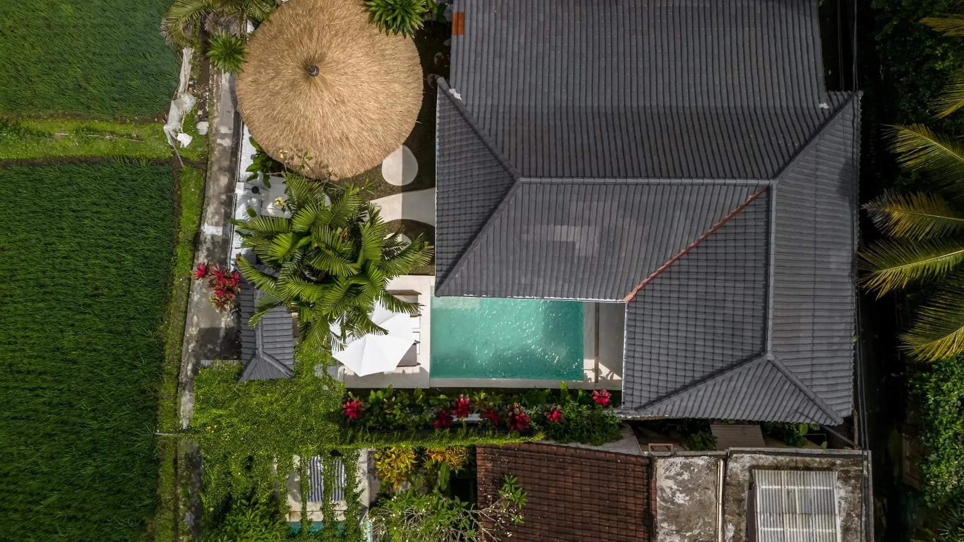 Moonlight Evdekimi - Stylish 2Br Escape With Tropical Garden And Pool - Long Stay Extras Ubud  Indonesia