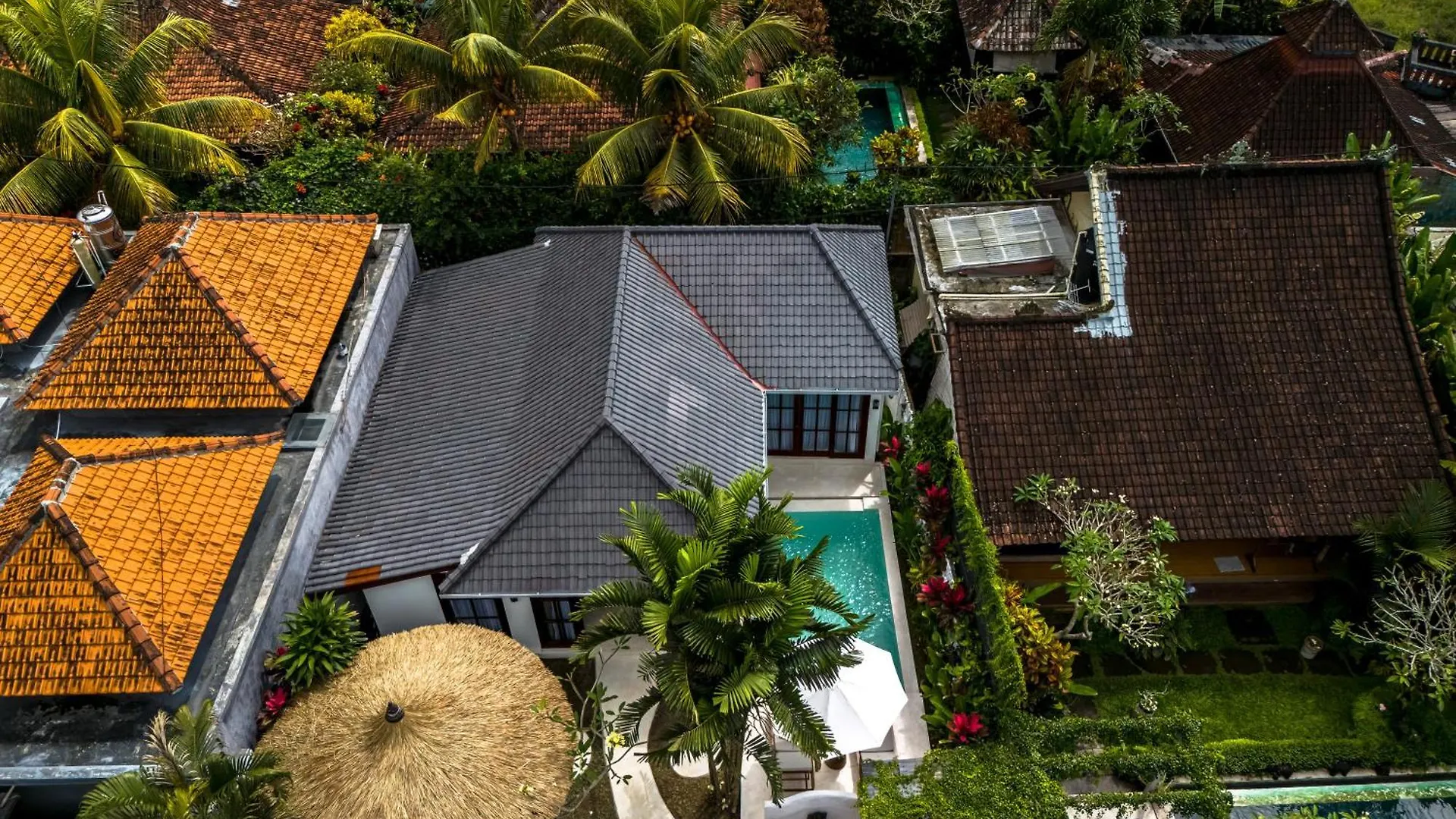 Moonlight Evdekimi - Stylish 2Br Escape With Tropical Garden And Pool - Long Stay Extras Ubud