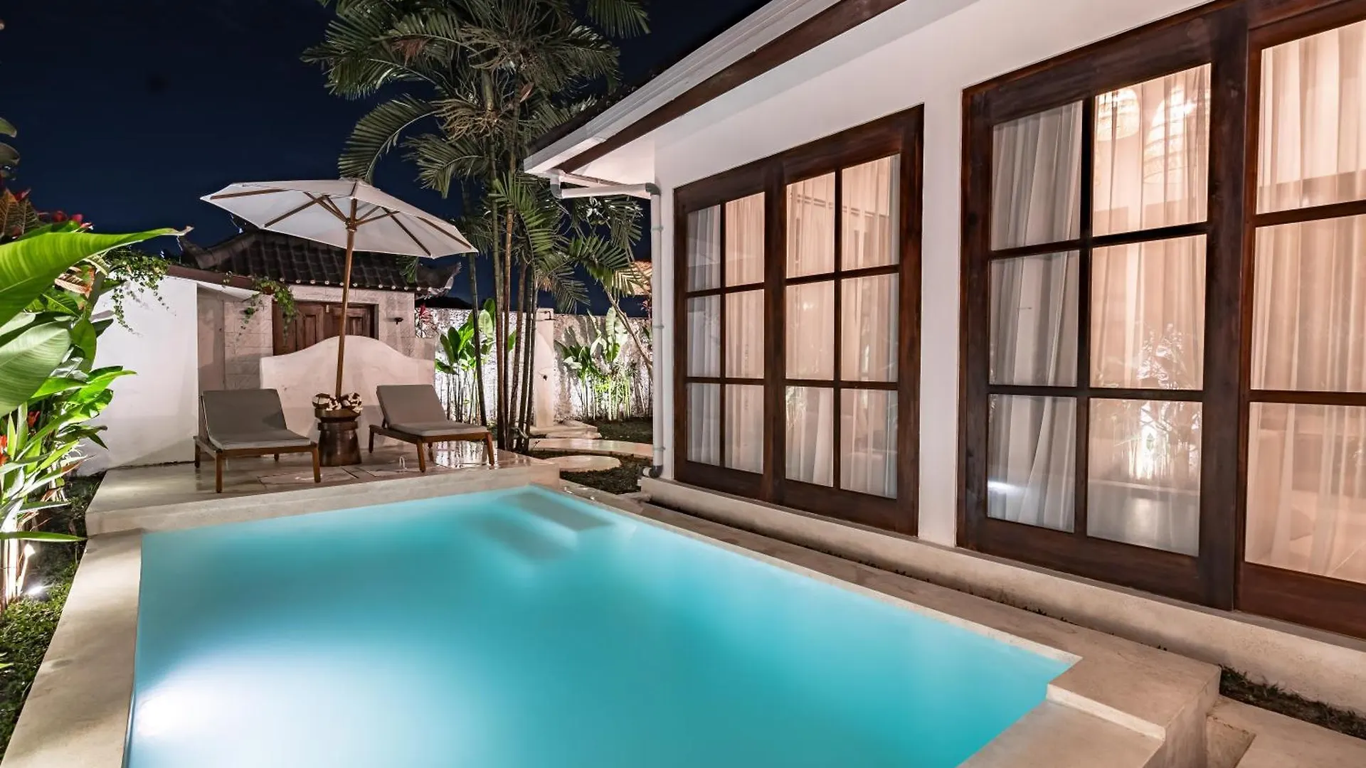 Moonlight Evdekimi - Stylish 2Br Escape With Tropical Garden And Pool - Long Stay Extras Ubud