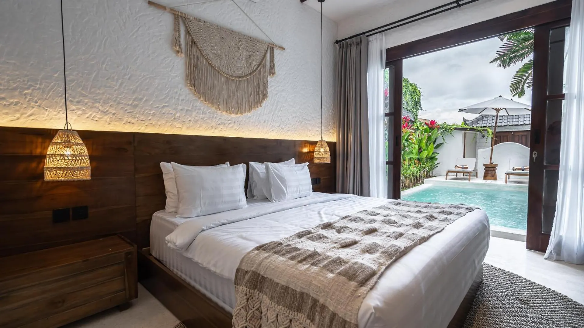 Moonlight Evdekimi - Stylish 2Br Escape With Tropical Garden And Pool - Long Stay Extras Ubud  0*, Ubud (Bali) Indonesia